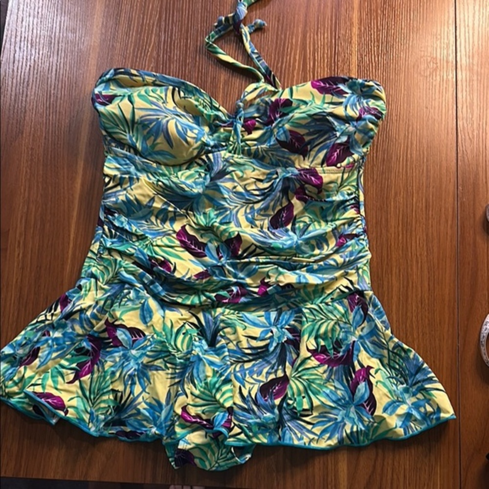 GUC Yellow and Blue One Piece Swimwear with Tropical Print 🫧
